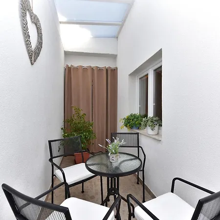 Sofija 马卡尔斯卡